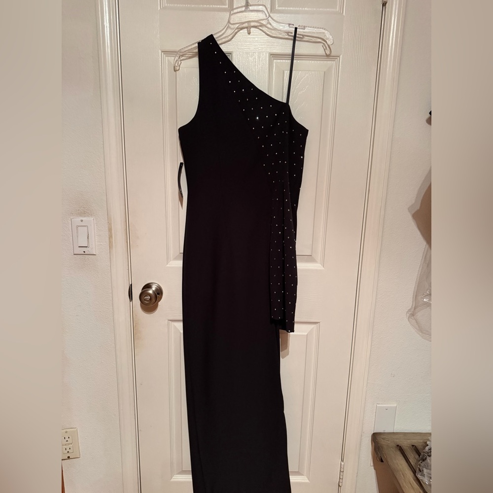 Aidan by Aidan Mattox Black One-Shoulder Dress